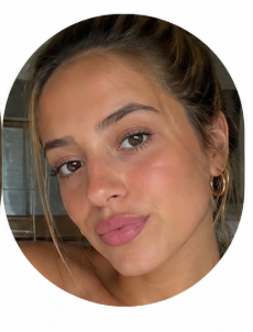 Lucía M.